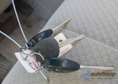 2007 Toyota Camry Le V6 z USA, uszkodzony, nr VIN 4T1BK46K87U519492